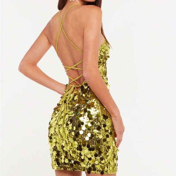 Yellow Sequin Halter Neck Bodycon Dress For Nightclub - Picture 5 of 5